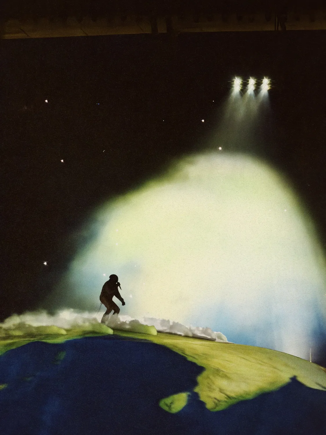 Kanye West, Istanbul, 5